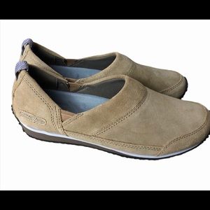Eddie Bauer slip on comfort hiking shoe leather 7.